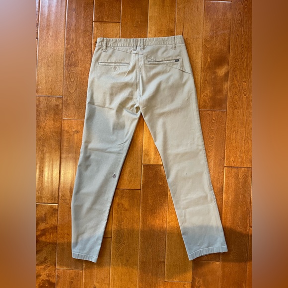 Volcom pants - Picture 3 of 3
